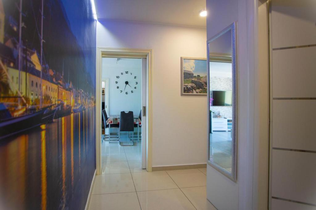 Apartment San Marino Makarska Zewnętrze zdjęcie