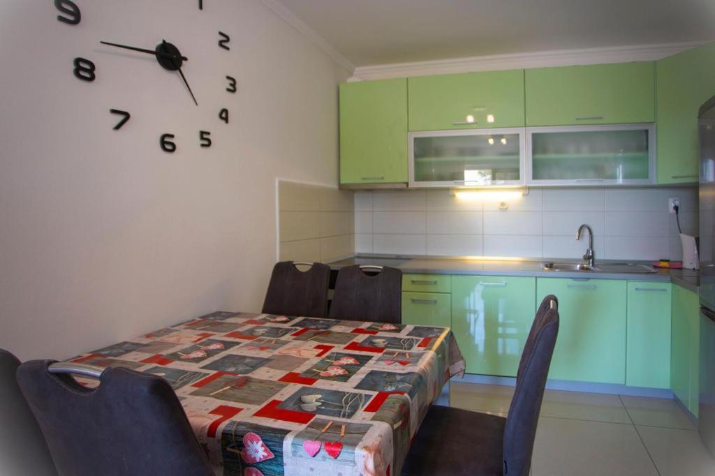Apartment San Marino Makarska Zewnętrze zdjęcie